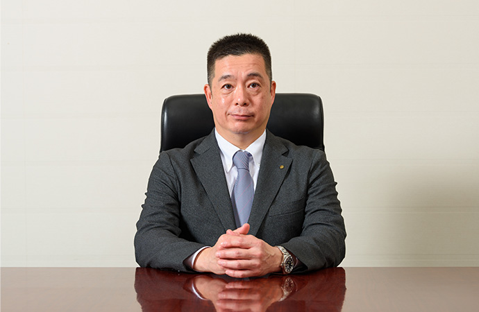 代表取締役社長　川西　二郎
